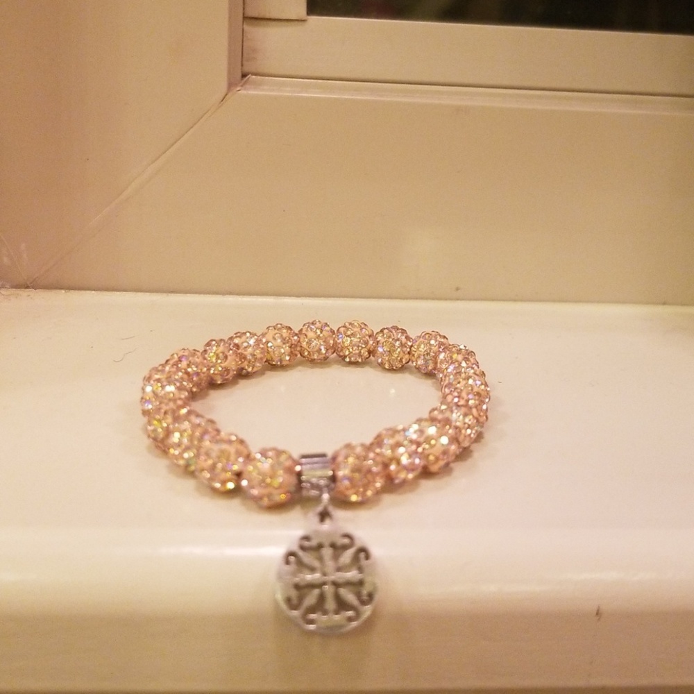Pink/rose gold bracelet